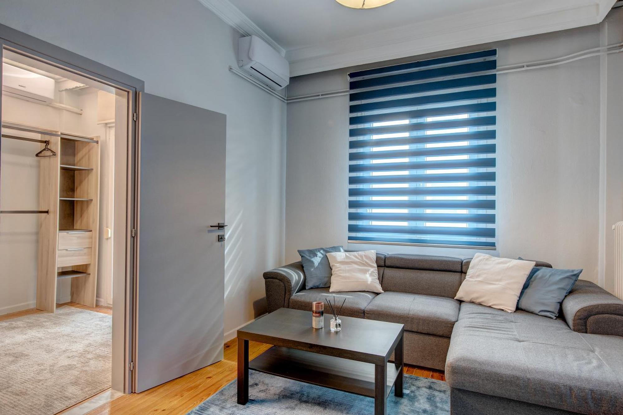 Aristotelous Family & Friends Two Bedrooms & Two Living Rooms Apt เทสซาโลนิกิ ภายนอก รูปภาพ